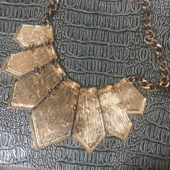 Necklace - Picture 4 of 5